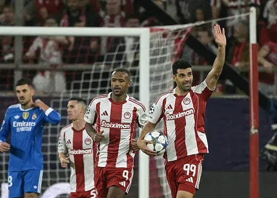 امضای زیبای طارمی: تیکآف و شلیک به قلب رئال