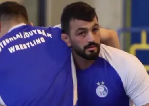 بازگشت یزدانی با دوبنده آبی به تشک کشتی!