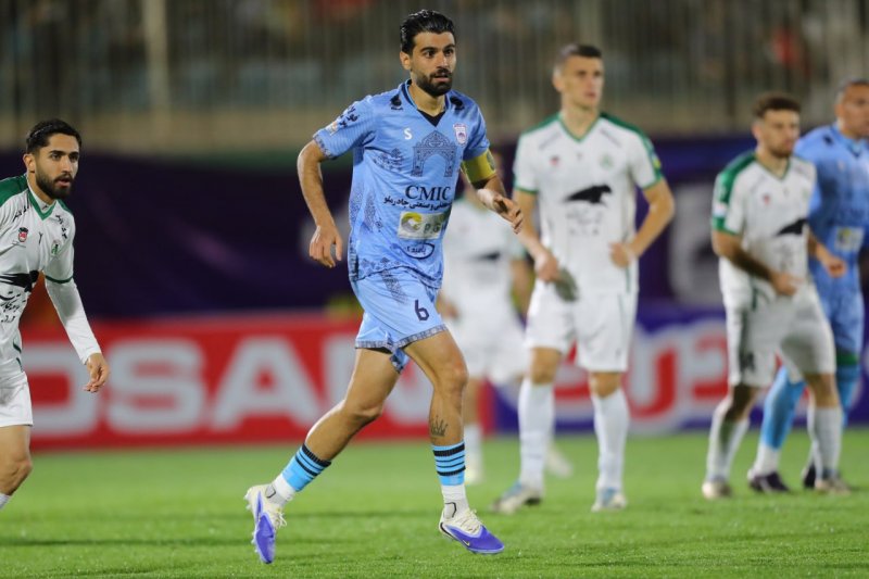 محرومیت کاپیتان‌های اول و دوم چادرملو