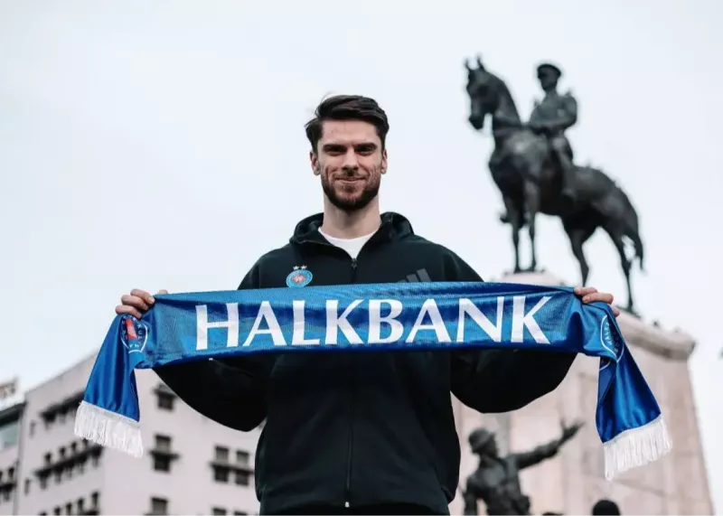 کاپیتان لهستان به آنکارا کوچ کرد!