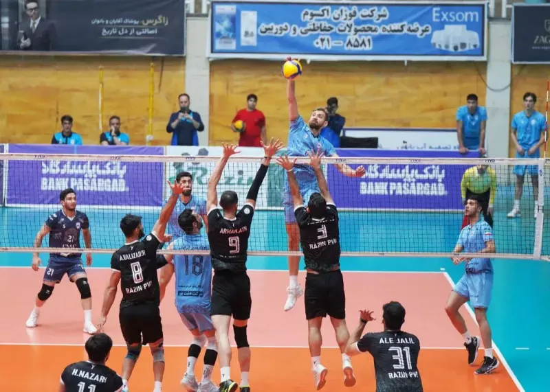 این تیم اصلا شبیه مدعیان قهرمانی نیست 