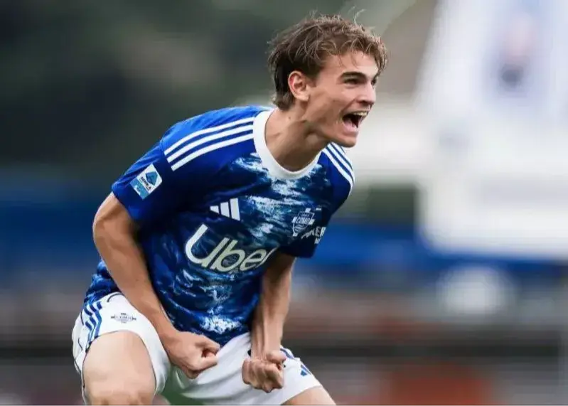 واکنش فابرگاس به احتمال برگشت نیکو پاز به رئال