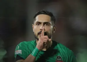 شوک به پرسپولیس با گل صائب محبی