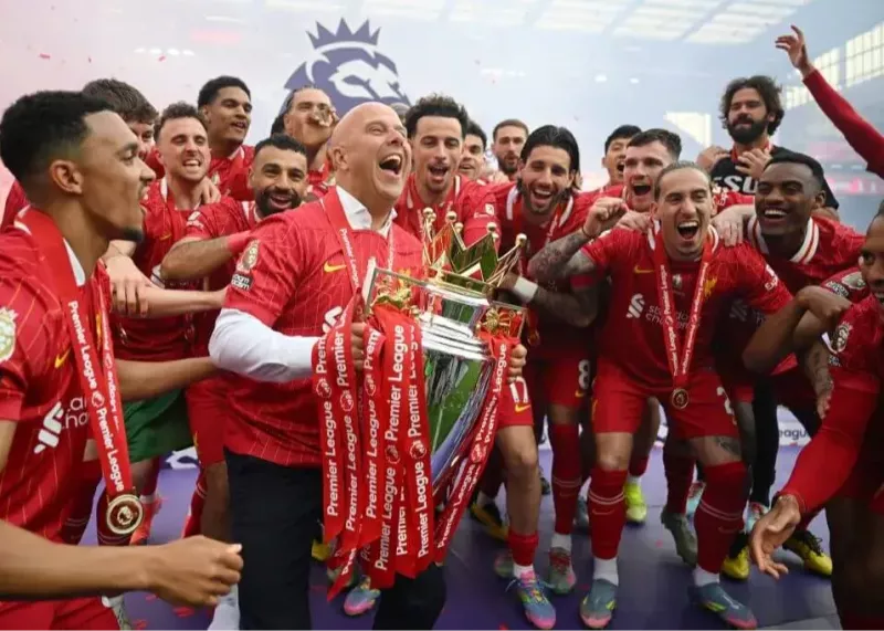 مشکل اخراج اشلوت: شعارِ هرگز تنها قدم نخواهی زد!