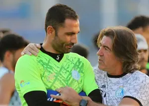 ساپینتو دروازه‌بان استقلال مقابل فولاد را مشخص کرد!