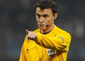 عجیب اما واقعی: یک داور، داور دیگر را اخراج کرد!