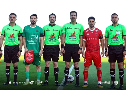 حمله به خودروی داوران شمس‌آذر - پرسپولیس!