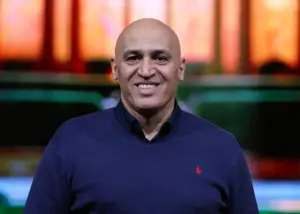 منصوریان برای هدایت الطلبه وارد عراق شد