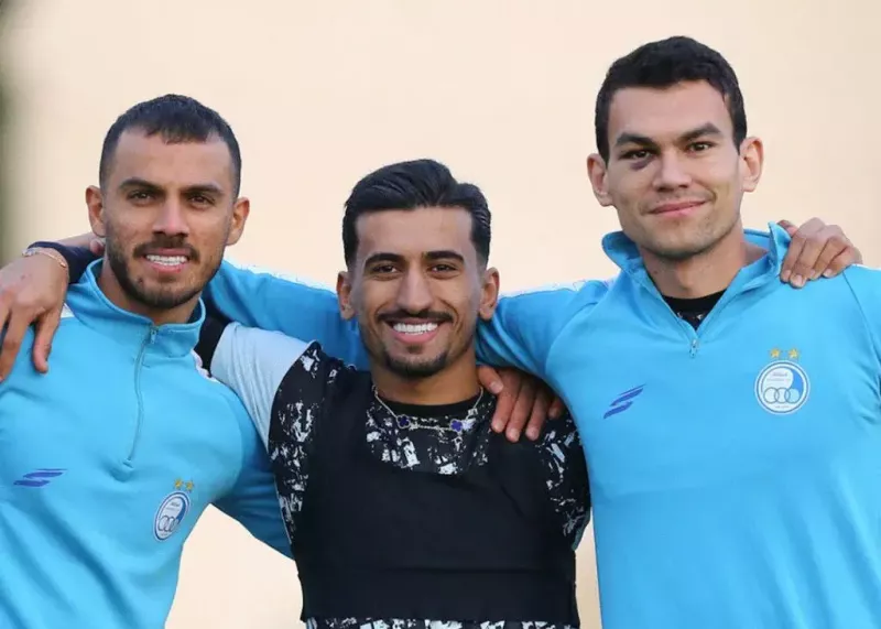 ترکیب احتمالی استقلال با تغییرات غافلگیرکننده