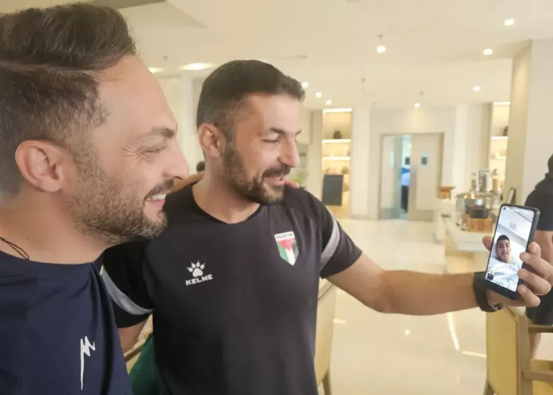 حرکت ارزشمند احمدی: تماس با بازیکن مصدوم فلسطین