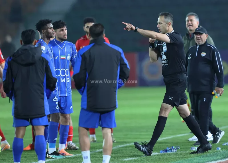 کارشناسی دو صحنه جنجالی استقلال - فولاد!