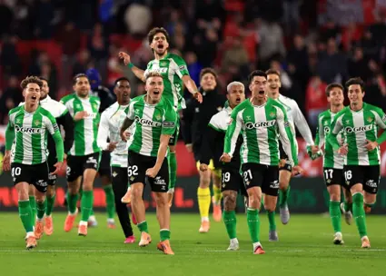 پرتنش‌ترین دربی فصل: اندلس یک تکه آتش بود!