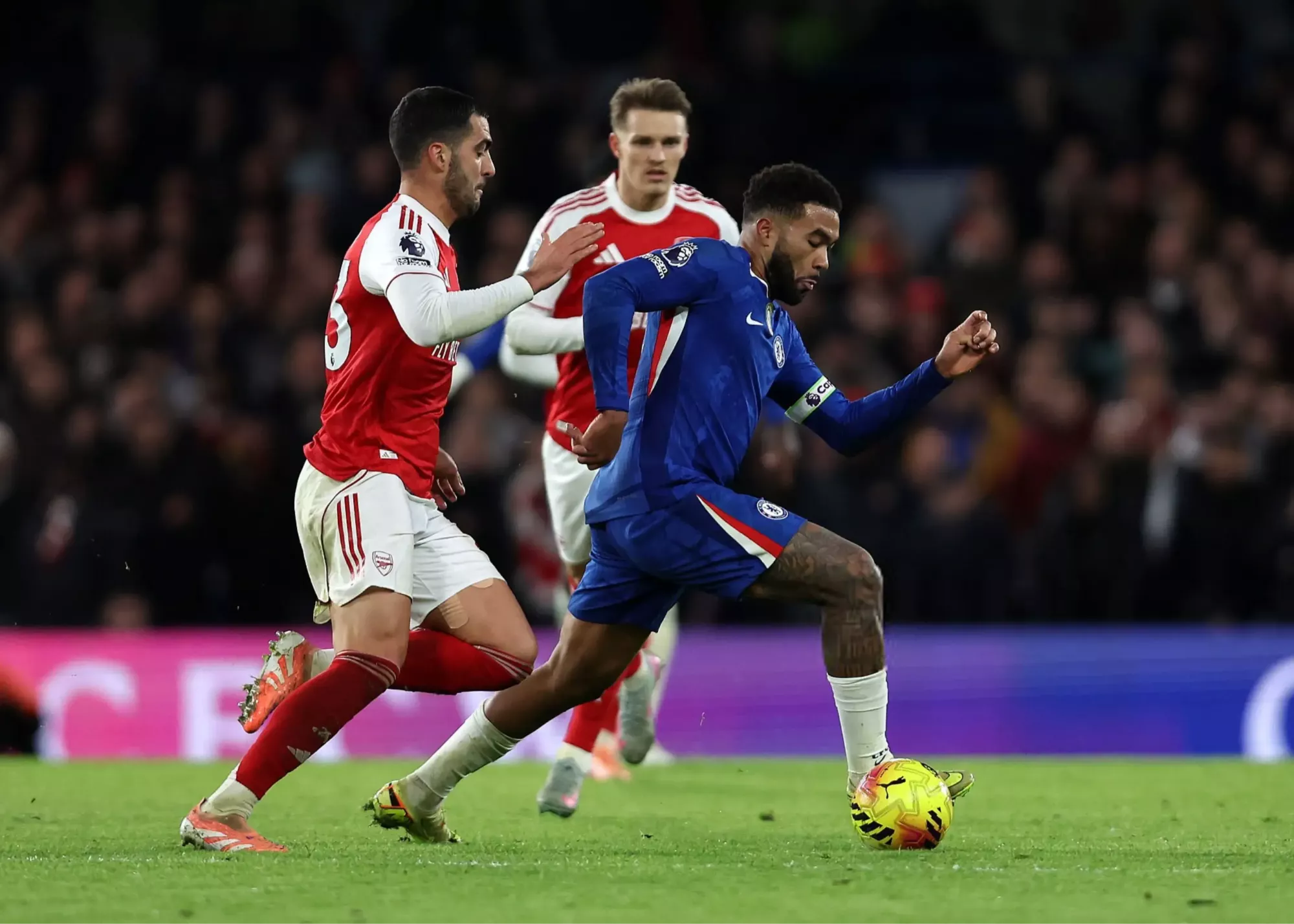 آبی‌ها ۱۰ نفره هم تسلیم نشدند/ چلسی ۱-۱ آرسنال: لبخند آخر را پپ زد