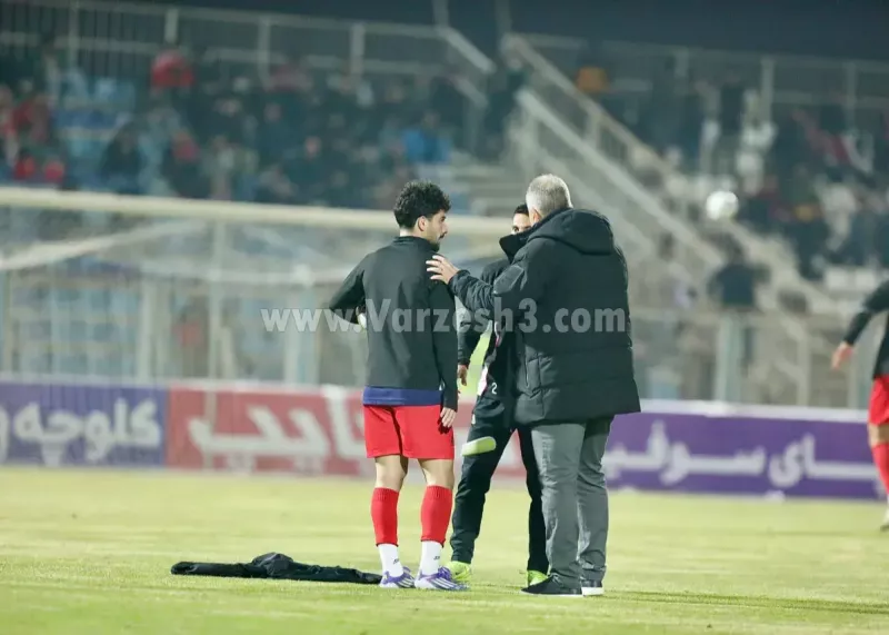 پیغام تهاجمی اسکوچیچ علیه صدرنشین (عکس)