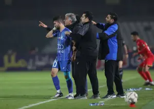 سد محکم مقابل تکنیکی‌ترین بازیکن استقلال