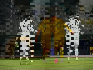 غیبت گلزنان فجر مقابل استقلال خوزستان