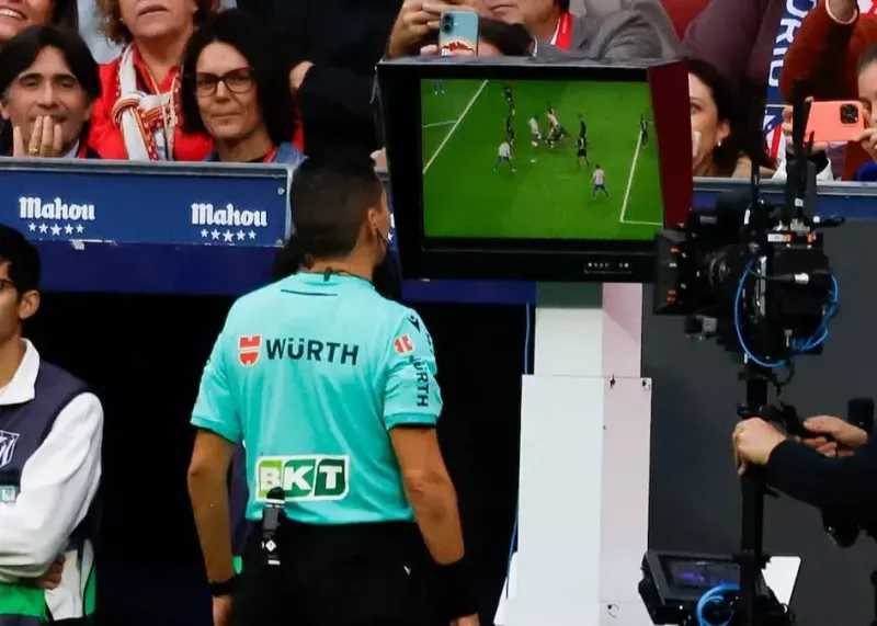 تغییر استفاده از VAR در جام جهانی
