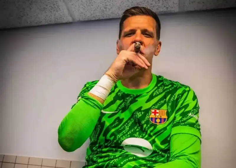 شزنی: فلیک گفت سیگارت را بکش!