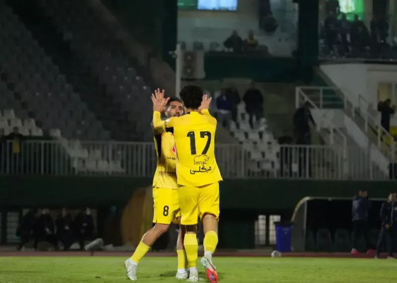 وقت تلف شده علیه مهاجم فجر!