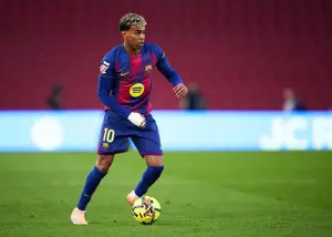 پاسخ محکم لامین یامال به منتقدان