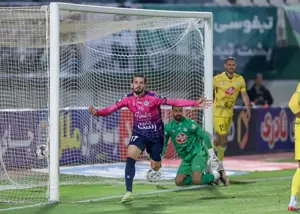 فریاد شادی ساسان، بغض شکست (عکس)