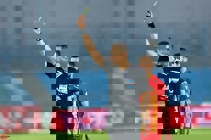 فوری: دکتر بیژن وارد کوبل داوری دربی شد!