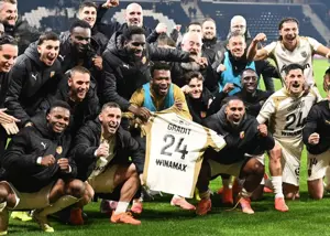 معجزه در فرانسه: تهدید جدی سلطنت پاریس!