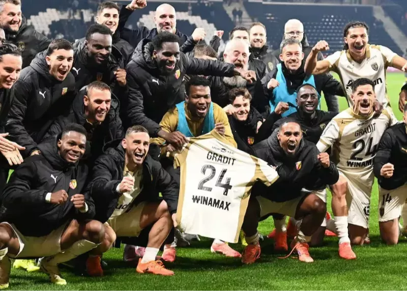 معجزه در فرانسه: تهدید جدی سلطنت پاریس!