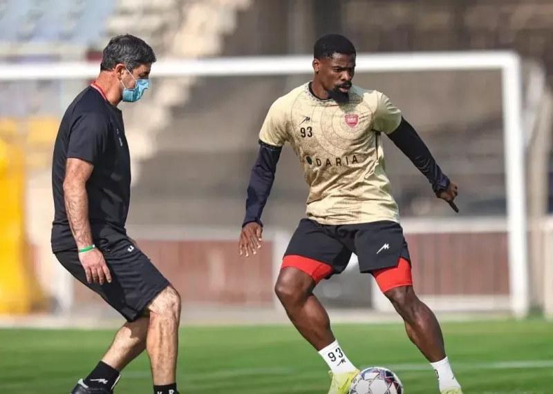 رکورد کریم باقری در دربی شکسته نشد