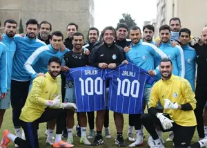 پیراهن شماره 100 استقلال بر تن صالح و جلالی! (عکس)