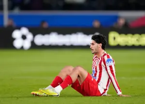 تعویض زودهنگام: تاکتیک سیمئونه به‌هم ریخت!