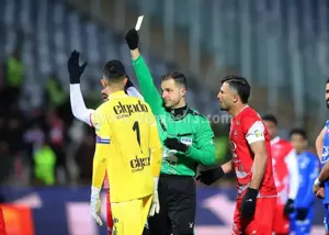 هتل مشترک استقلال، پرسپولیس و داوران دربی در اراک!