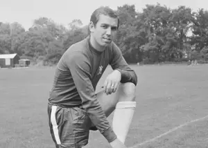 مدافع افسانه‌ای چلسی از دنیا رفت