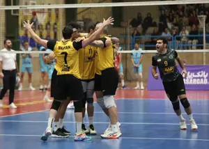 سپاهان در والیبال: برد، برد و برد