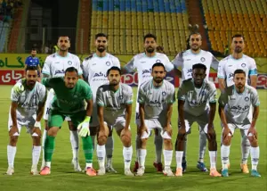 پوستر متفاوت گلگهر پیش از تقابل با پیکان