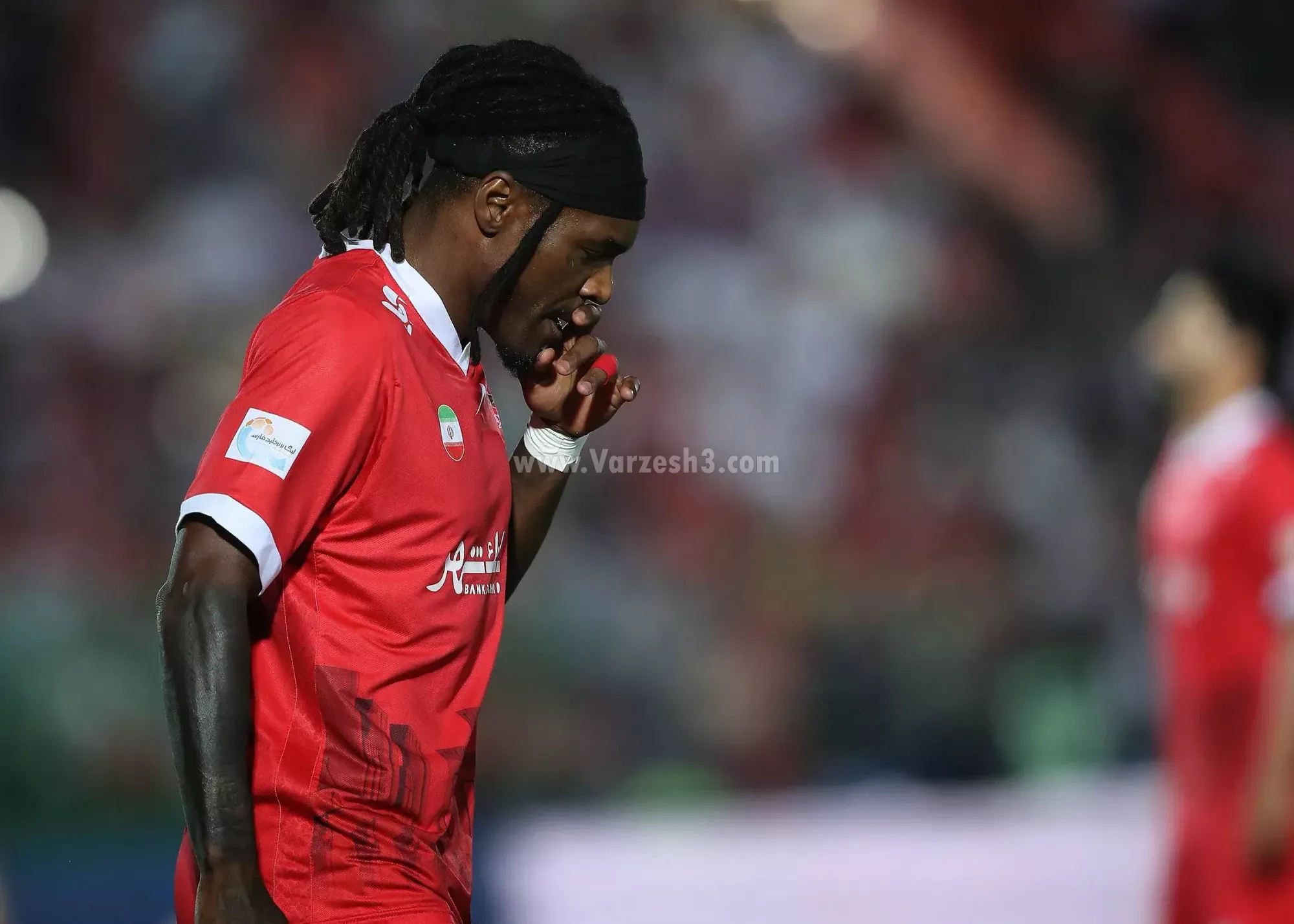 یکی در پرسپولیس جواب بدهد: بیفوما کجاست!