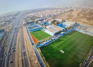 کمپ اروپایی پیکان در غربیترین نقطه تهران (عکس)