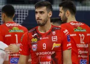 لوبه با پوریا حسینخانزاده شوکه شد!