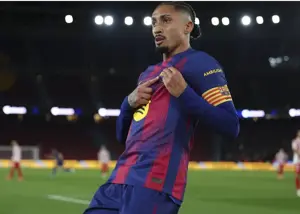 نه بزرگ ستاره برزیلی به پول: فقط بارسلونا!