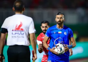 زنده- لحظه به لحظه با حواشی دربی صد و شش!