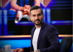 انتقاد میثاقی از بلاگرها در پوست مجری، مربی و بازیکن!