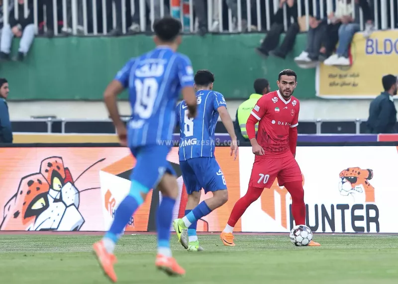 گزارش زنده: پرسپولیس صفر - استقلال صفر