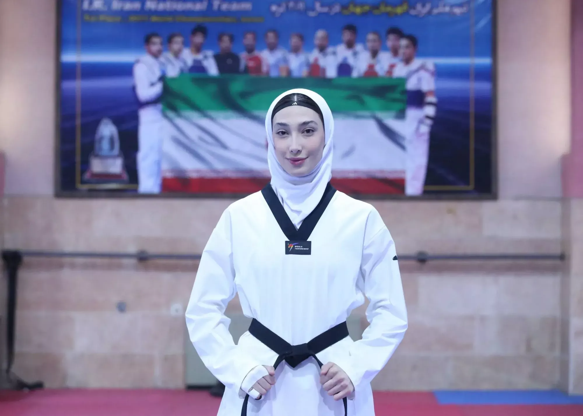 ۷ مدال دختران تکواندو: مبینا طلایی شد