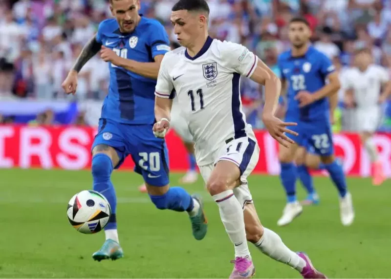 گروه L جام جهانی: فشار ۶۰ ساله روی سه شیرها