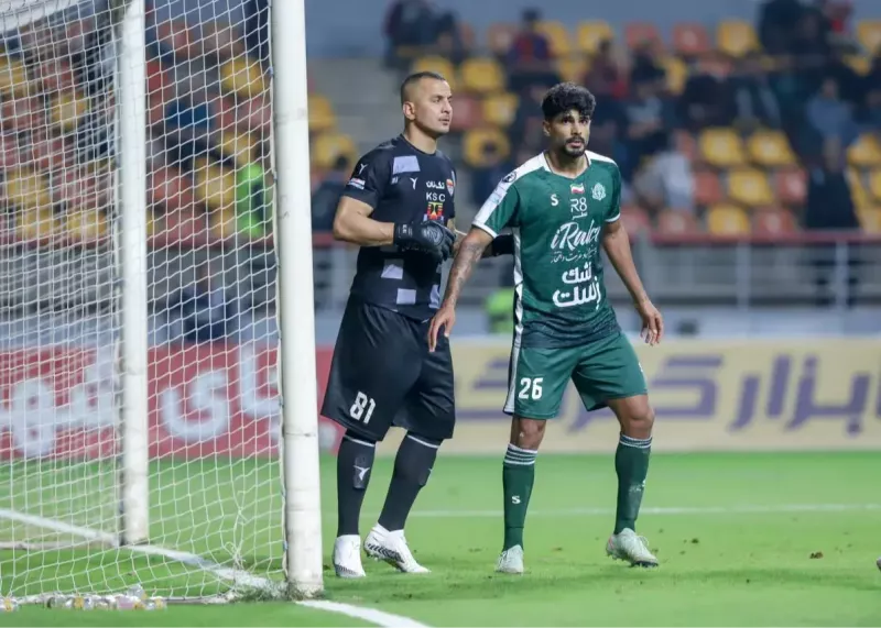 حامد لک با قرمزها به 6 رسید (عکس)