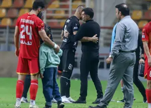 همدردی حامد لک با مربی قدیمی (عکس)