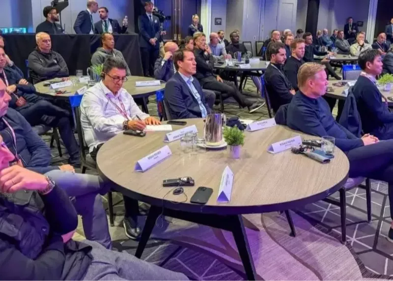 اختصاصی: در جلسه قلعهنویی و مربیان جامجهانی چه گذشت؟