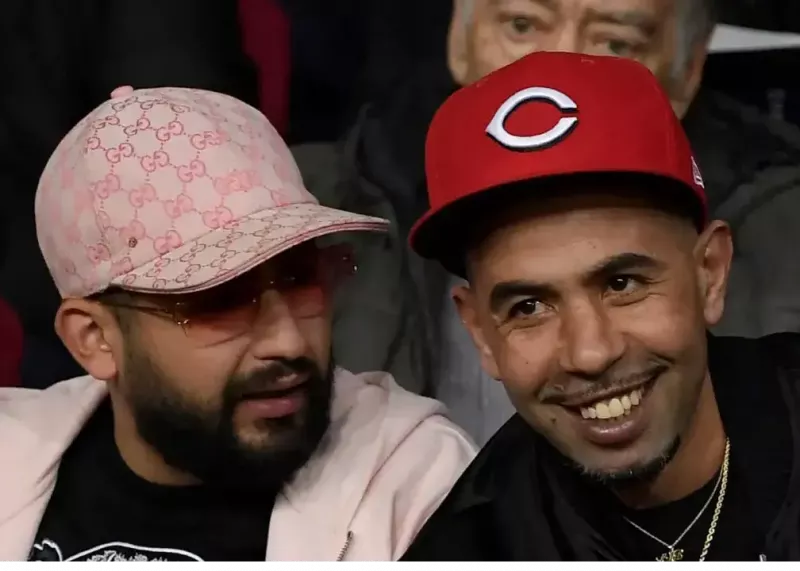 حاشیه دوباره پدر یامال: دعوا روی سکوها!