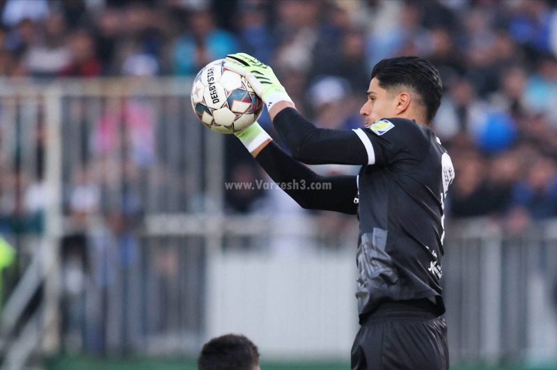 جای خالی بزرگ برای پیام نیازمند در روز پیروزی