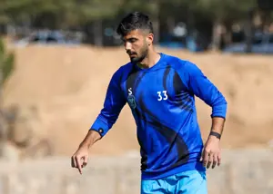 رحمتی مدافعانش را از دست داد